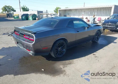 2017 Dodge Challenger R/T z USA, uszkodzony, nr VIN 2C3CDZBT2HH573989